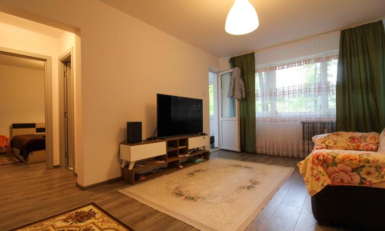 2 Camere | Renovat 2022 | 2 min de metrou si Parc Bazilescu | Bucurestii Noi