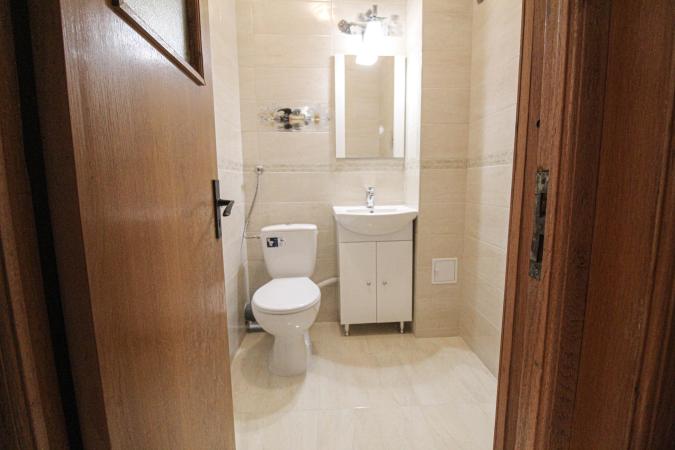 3 camere- Ultracentral- Buzesti- Piata Victoriei- centrala proprie