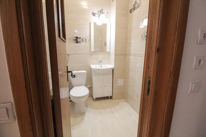 3 camere- Ultracentral- Buzesti- Piata Victoriei- centrala proprie