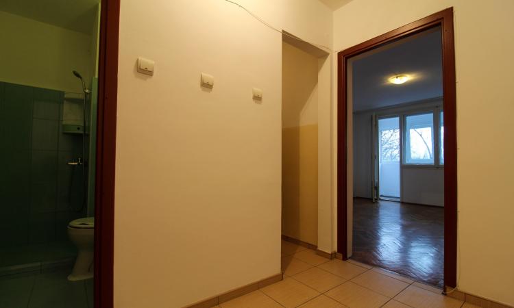 Garsoniera spatioasa | 33mp utili | Bucatarie inchisa | Pajura | Buc Noi