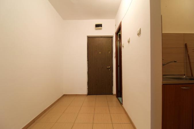Garsoniera spatioasa | 33mp utili | Bucatarie inchisa | Pajura | Buc Noi
