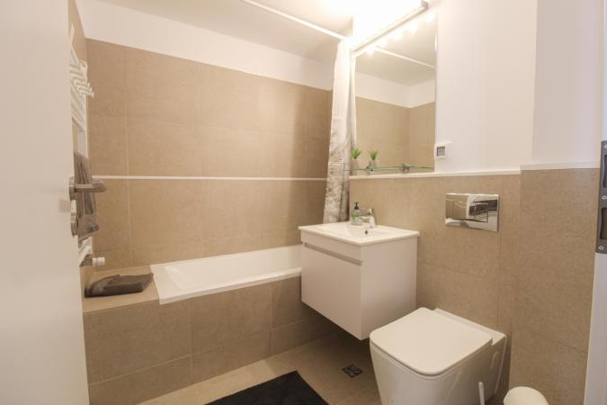 2 camere Marmura Residence - Investitie- Parcare + Boxa inclus in pret -