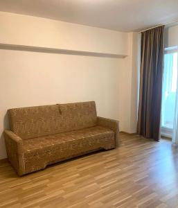 Apartament 2 camere, renovat, Tei, Maica Domnului