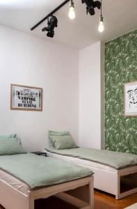 Apartament ultracentral, imobil Art Deco, amenajare deosebita