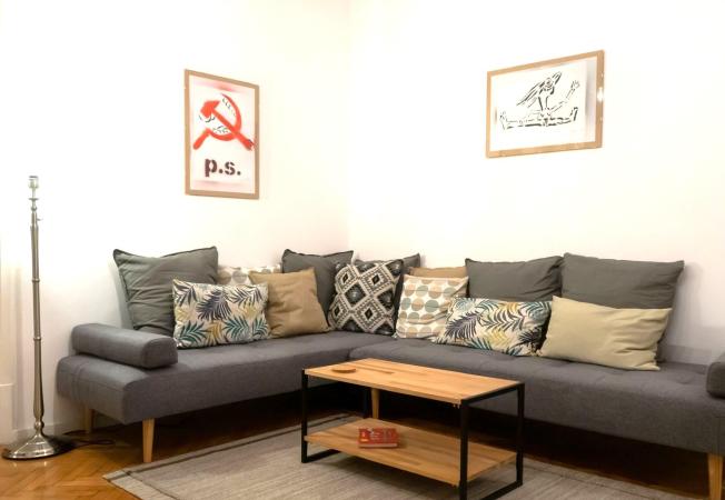 Apartament ultracentral, imobil Art Deco, amenajare deosebita