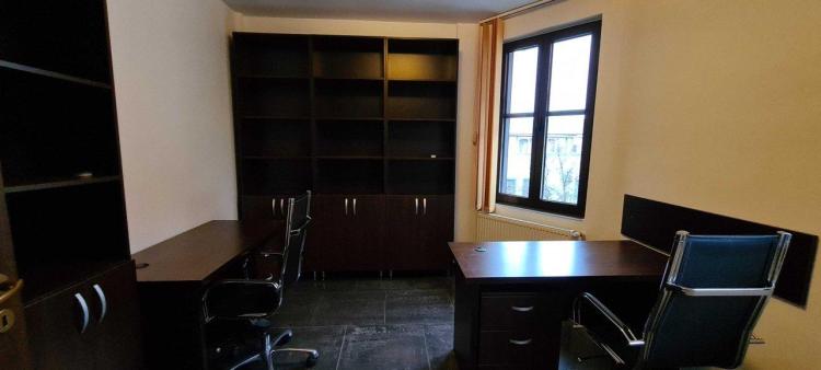8 Camere |4 Bai | Office mobilat si utilat| 240mp utili + Curte| Baneasa-Sisesti