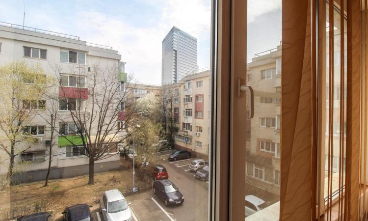 2 camere - decomandat - Aviatiei - Metrou Aurel Vlaicu