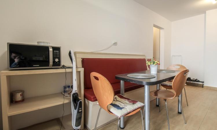 2 Camere - Decomandat - Metrou Aurel Vlaicu - Aviatiei