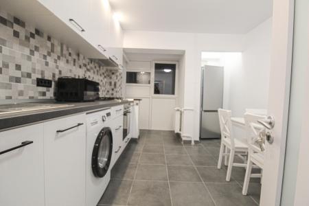 2 camere - Victoriei- Titulescu- recent renovat
