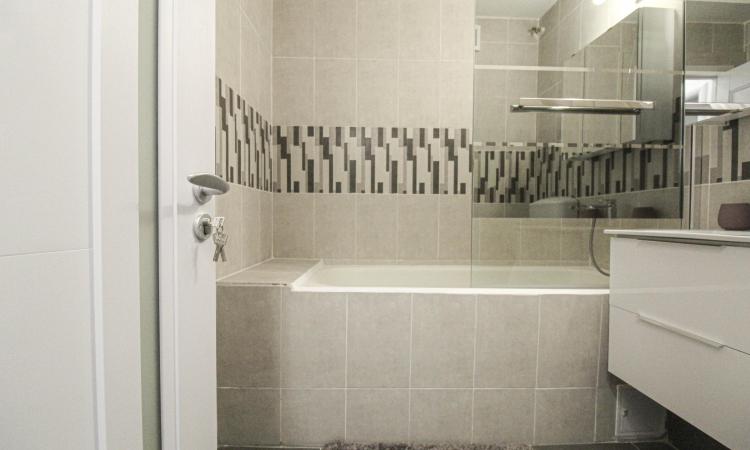 2 camere - Victoriei- Titulescu- recent renovat