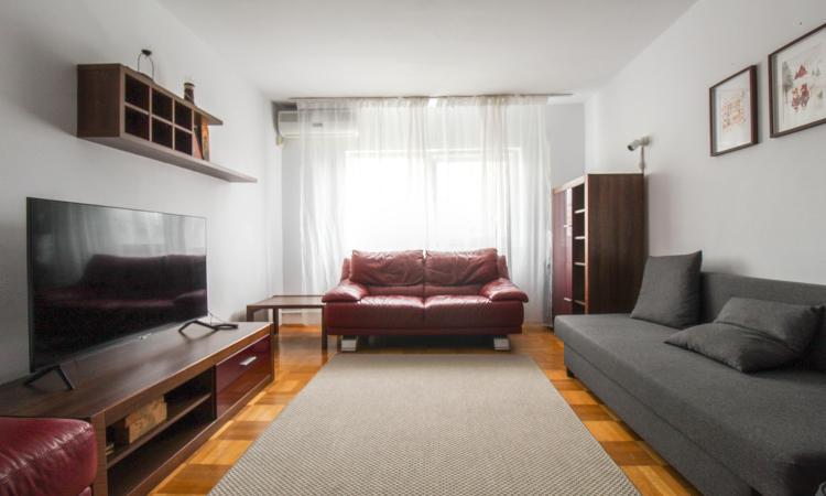 Aviatiei - 3 camere - Decomandat - Metrou Aurel Vlaicu