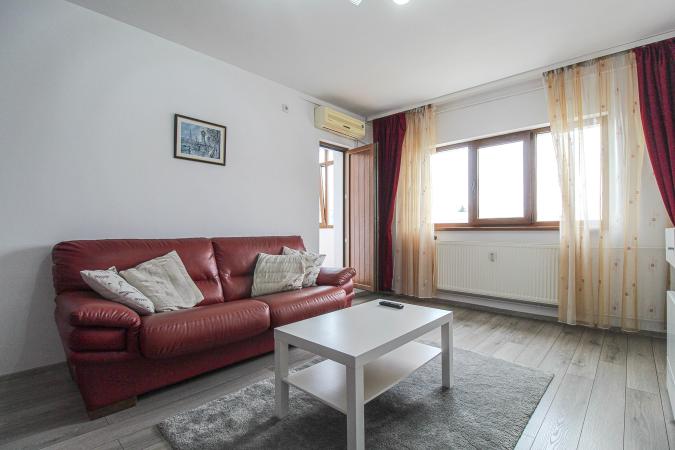 Decomandat - 2 camere - Metrou Aurel Vlaicu - Aviatiei