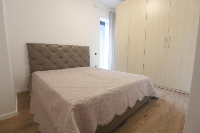 3 camere - Sisesti - complet mobilat si utilat- ideal investitie