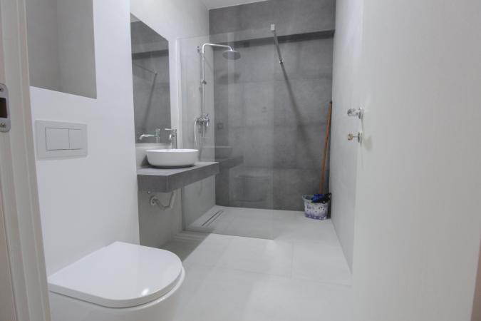 3 camere - Sisesti - complet mobilat si utilat- ideal investitie