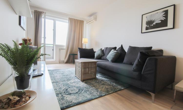 2 camere 70 mp lux - Loc de parcare inclus- Baneasa
