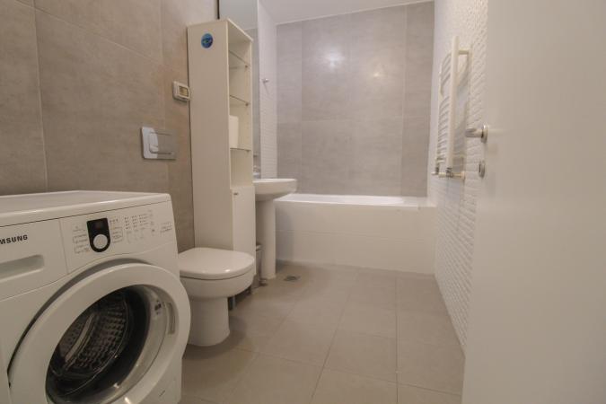 2 camere 70 mp lux - Loc de parcare inclus- Baneasa