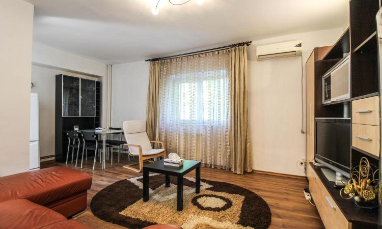 2 camere - decomandat - centrala proprie - Aviatiei