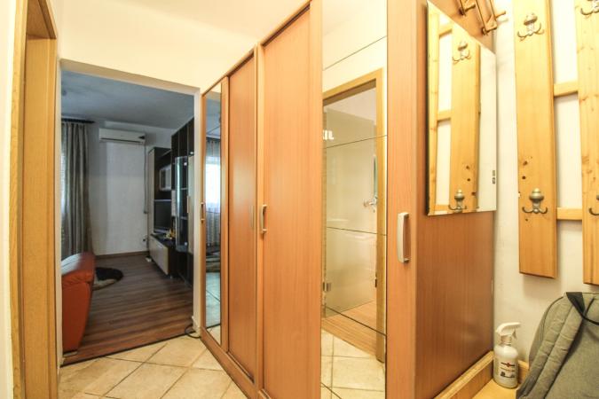 2 camere - decomandat - centrala proprie - Aviatiei