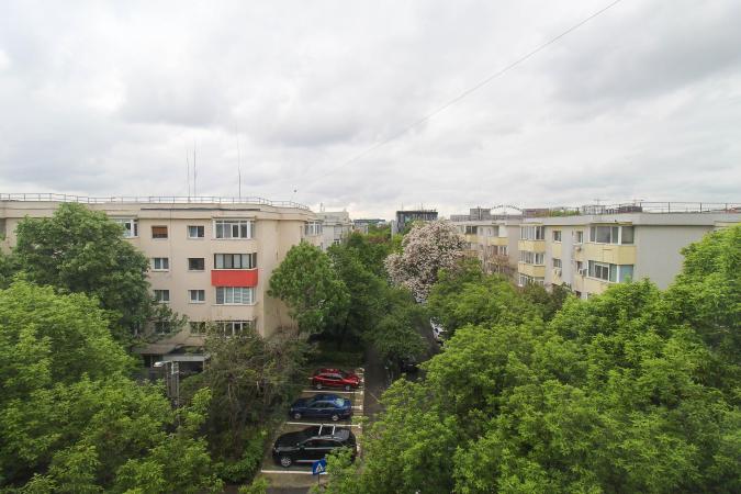 Aviatiei - 3 Camere - Decomandat - 70mpu - Metrou Aurel Vlaicu