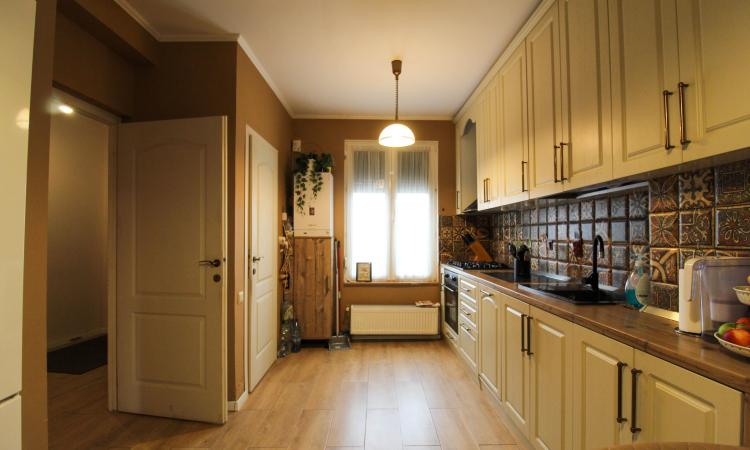 5 camere | 3 Bai | Complet mobilat si utilat | Cartierul Henry Coanda