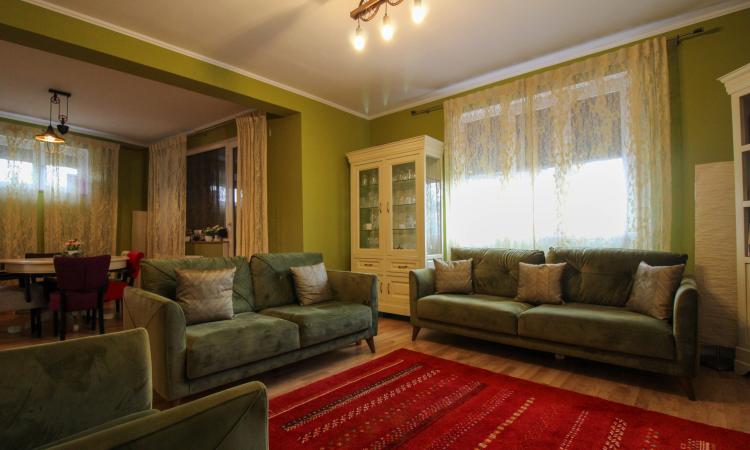 5 camere | 3 Bai | Complet mobilat si utilat | Cartierul Henry Coanda