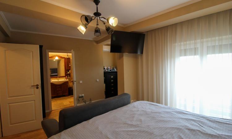 5 camere | 3 Bai | Complet mobilat si utilat | Cartierul Henry Coanda