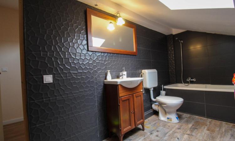 5 camere | 3 Bai | Complet mobilat si utilat | Cartierul Henry Coanda