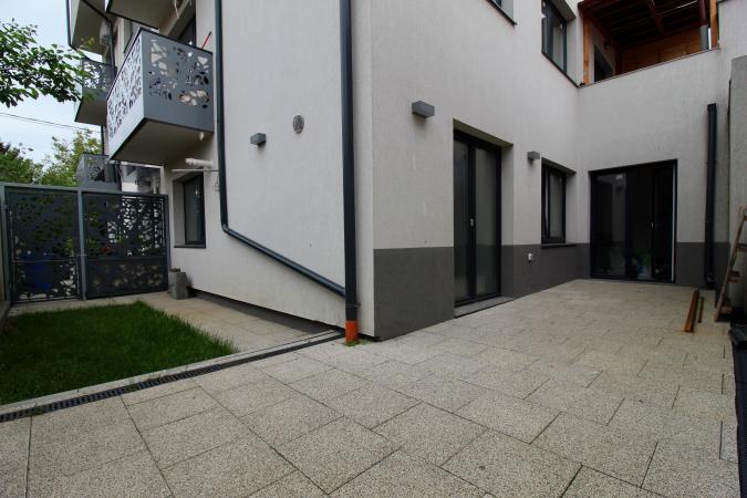 3 camere | Curte 45mp | 2 Bai | 2 min de Padurea Baneasa | Vatra Noua | Baneasa