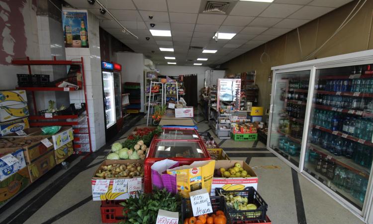 Spatiu Grivita cu vad comercial mare - Comision 0 - 100 mp