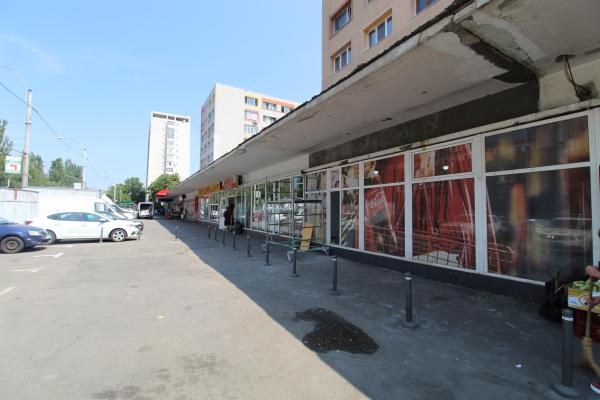Spatiu Grivita cu vad comercial mare - Comision 0 - 100 mp