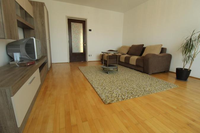 Piata Alba Iulia-3 camere-complet mobilat