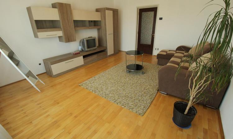 Piata Alba Iulia-3 camere-complet mobilat