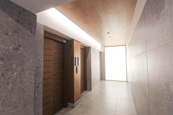 2 Camere - Aviatiei Towers - Panoramic View- Dressing