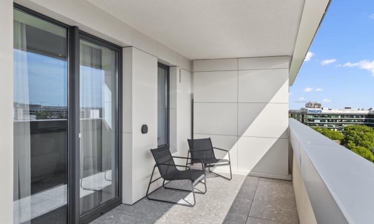 2 Camere - Aviatiei Towers - Panoramic View- Dressing