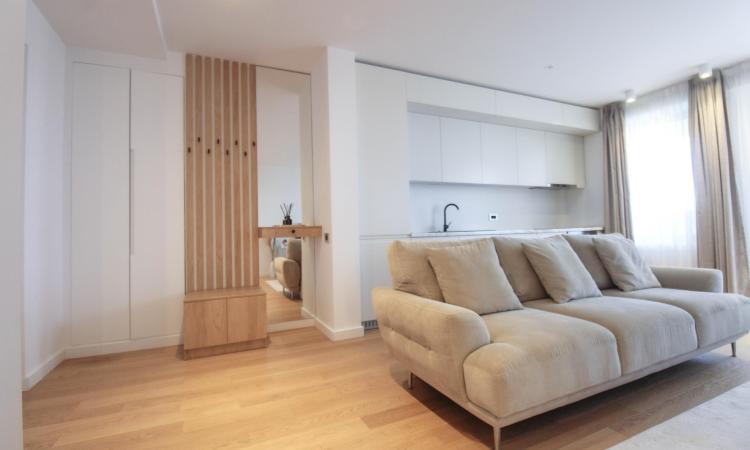 2 Camere - Aviatiei Towers - Panoramic View- Dressing