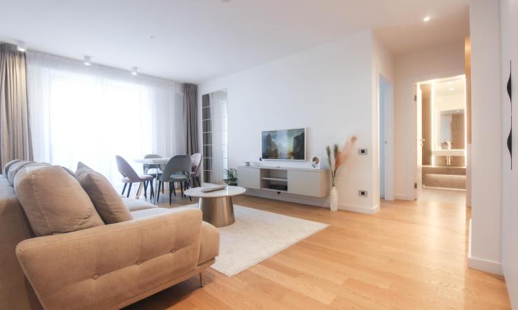 2 Camere - Aviatiei Towers - Panoramic View- Dressing