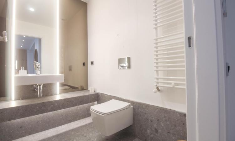 2 Camere - Aviatiei Towers - Panoramic View- Dressing