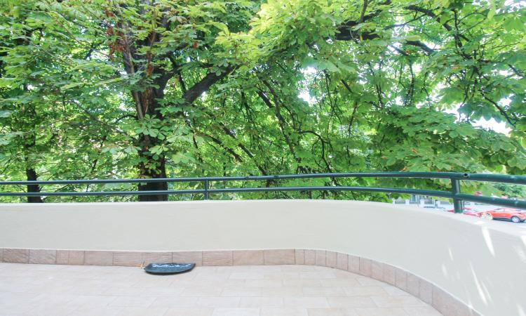 Vila - Dorobanti-4 Camere - Strada Praga - 3 Balcoane