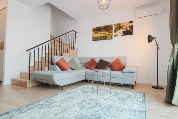 Zenville Pipera  - Casa P+1+M 5 camere - 2 locuri de parcare
