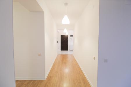 Apartament 168 mpu la parteul unei vile - Curte proprie- Straulesti