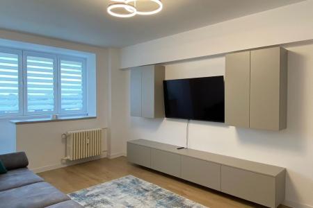 Bloc Perla 2 cam - Renovat complet - Ideal investitie ( in prezent inchiriat )