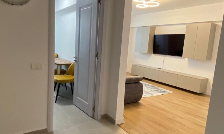 Bloc Perla 2 cam - Renovat complet - Ideal investitie ( in prezent inchiriat )