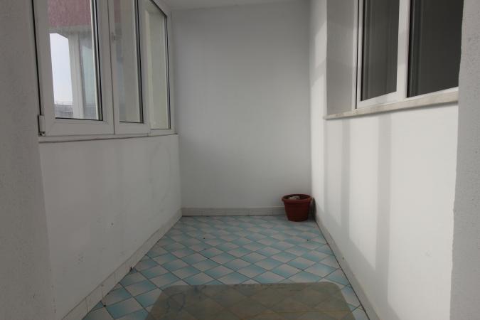 Metrou Aurel Vlaicu - 3 camere - semidecomandat