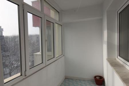 Metrou Aurel Vlaicu - 3 camere - semidecomandat