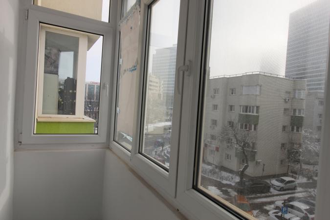 Metrou Aurel Vlaicu - 3 camere - semidecomandat