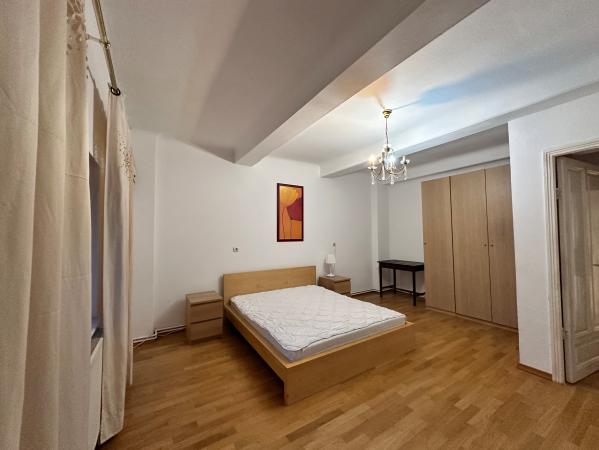Capitale, apartament 3 camere generos