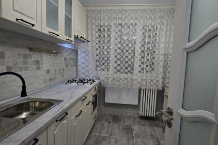 De inchiriat 3 camere in Drumul Taberei - Romancierilor