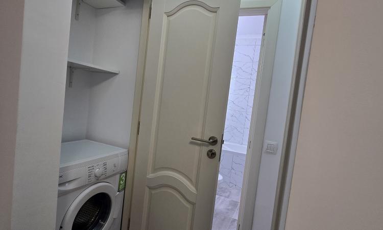 De inchiriat 3 camere in Drumul Taberei - Romancierilor
