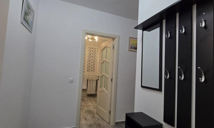De inchiriat 3 camere in Drumul Taberei - Romancierilor