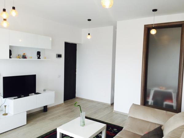 Apartament cu 2 camere in zona Marriott, la bloc nou
